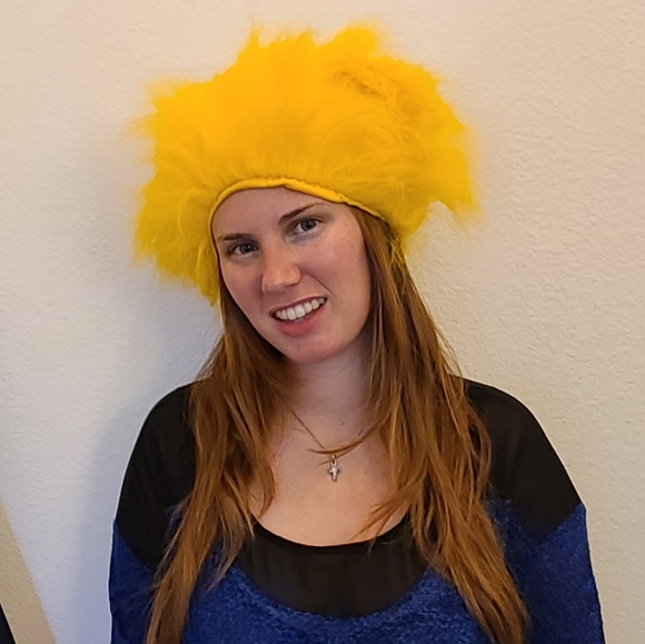 Sport Novelties Wig - Picture 10 of 12